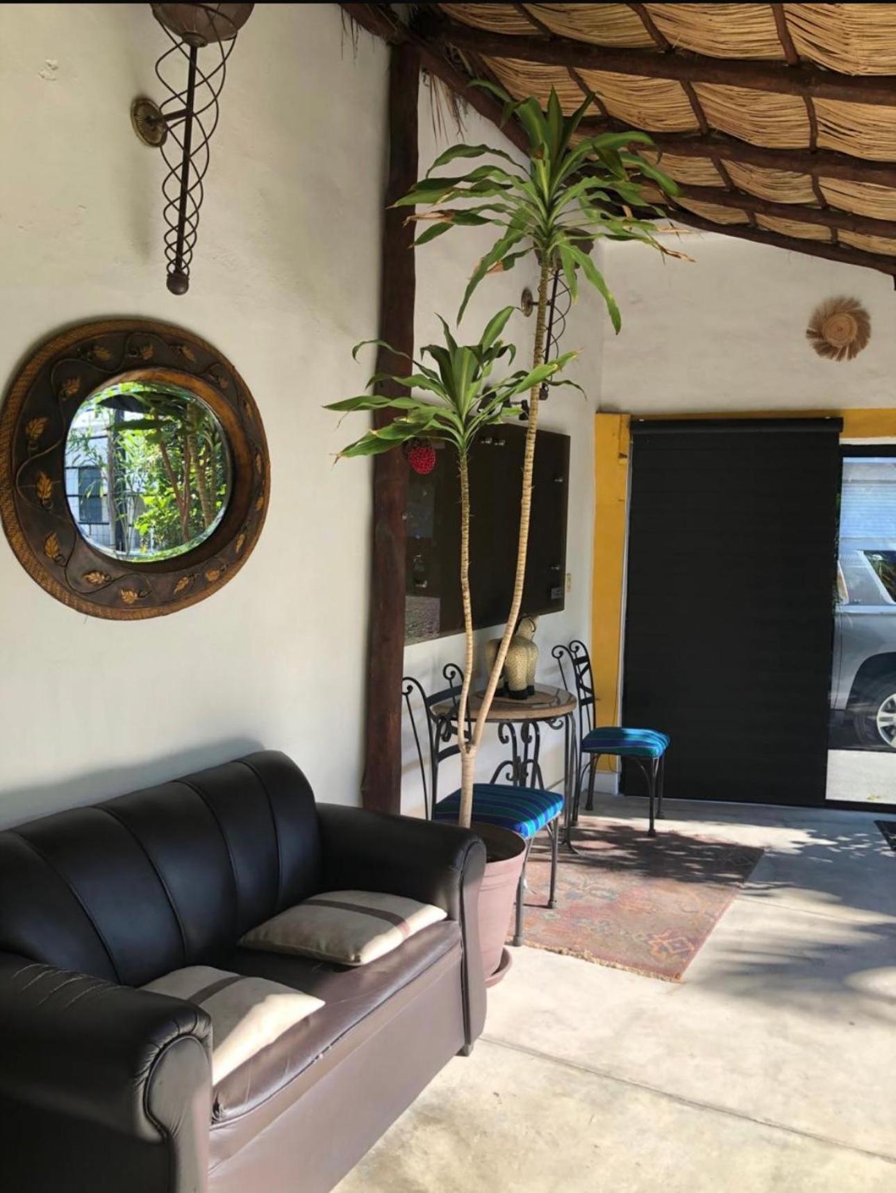 Ixaya Hotel Puerto Vallarta Bagian luar foto