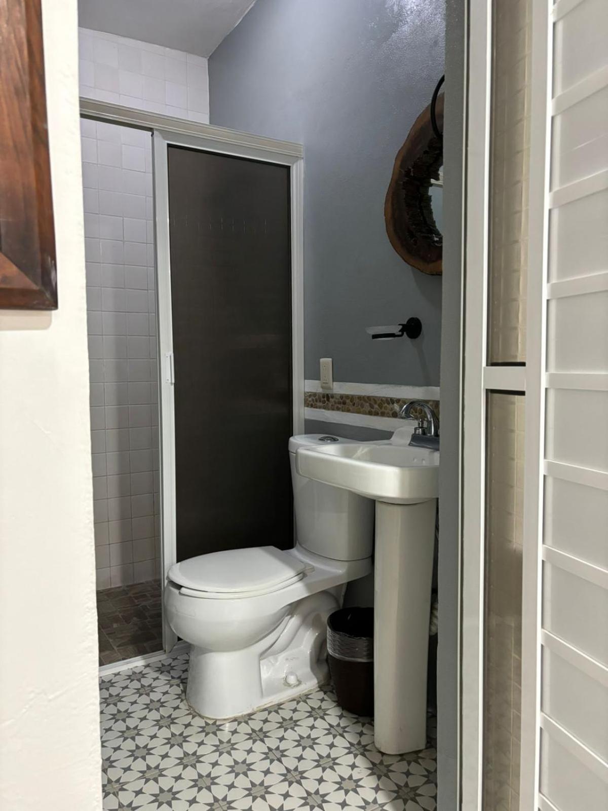 Ixaya Hotel Puerto Vallarta Ruang foto